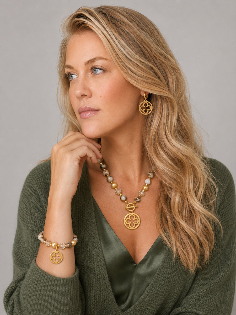 Florence Beaded Medallion Short Toggle Necklace