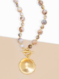 Maren Marbled Beige Beaded Toggle Short Necklace